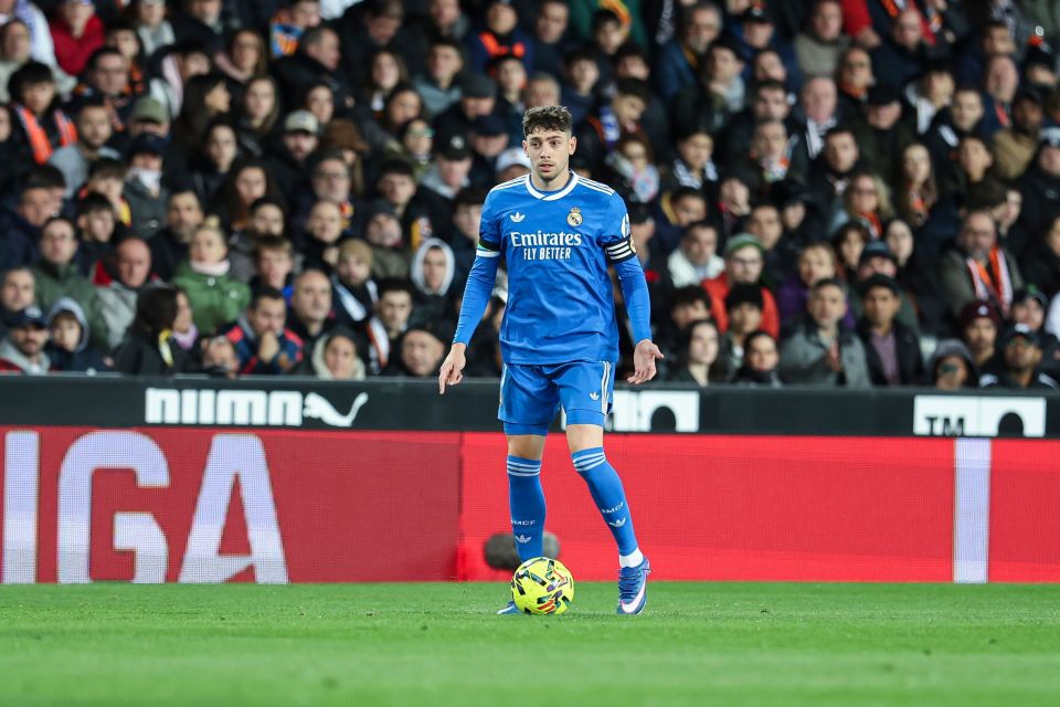 瓦伦西亚客场击败对手,联赛前景一片光明(瓦伦西亚联赛冠军) 瓦伦西亚客场击败对手,联赛前景一片光明(瓦伦西亚联赛冠军)