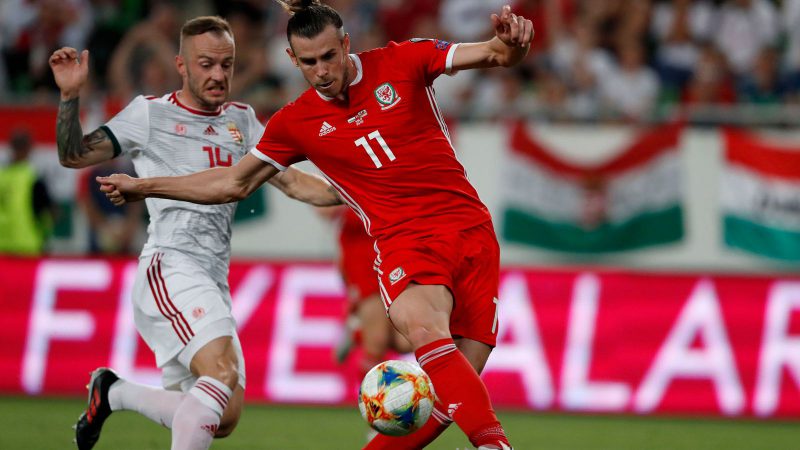 包含匈牙利客场逆转威尔士,晋级希望重新燃起的词条 包含匈牙利客场逆转威尔士,晋级希望重新燃起的词条