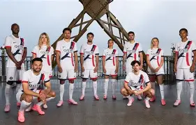 包含巴黎圣日耳曼提前取得胜利,力压对手排名的词条 包含巴黎圣日耳曼提前取得胜利,力压对手排名的词条