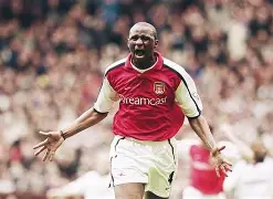 埃弗顿客场负于维拉，球队面临压力